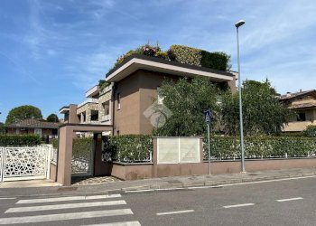 Four-room apartment Via Molgora, Carugate - photo 2
