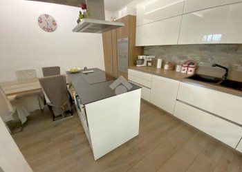 Four-room apartment Via Molgora, Carugate - photo 17