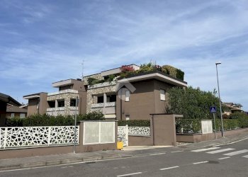 Four-room apartment Via Molgora, Carugate - photo 45