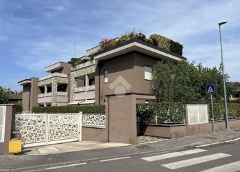 Four-room apartment Via Molgora, Carugate - photo 46