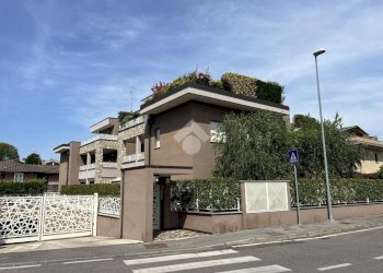 Four-room apartment Via Molgora, Carugate - photo 48