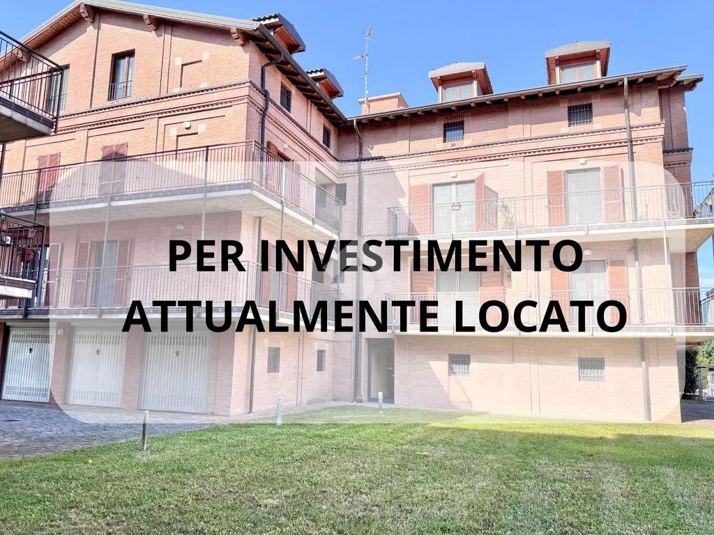 Two-room apartment Via Manzoni, Vernate - photo 1