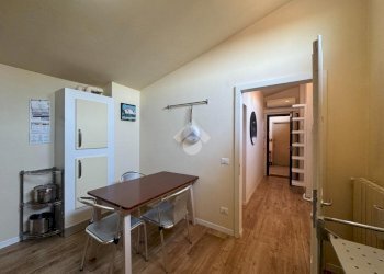 Two-room apartment Viale Amendola, Modena (neighborhood Buon Pastore - Parco Amendola) - photo 3