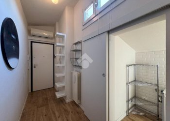 Two-room apartment Viale Amendola, Modena (neighborhood Buon Pastore - Parco Amendola) - photo 8