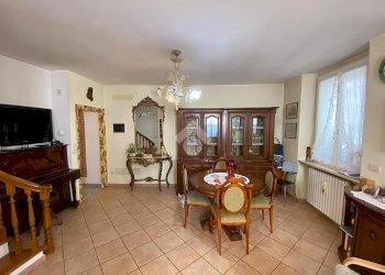 Semi-detached house Via roma, Meldola - photo 8