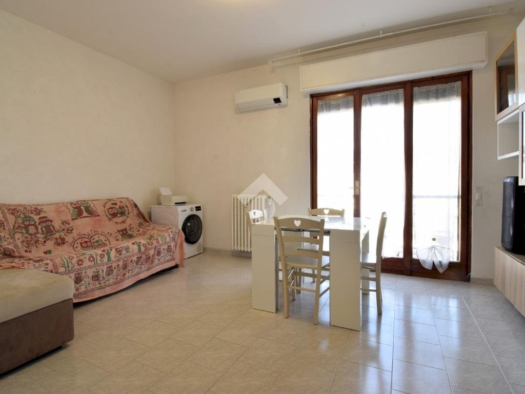 Three-room apartment Via Giuseppe Parini, Rozzano - photo 2