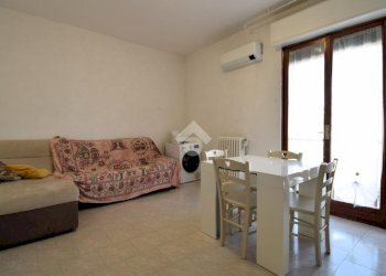 Three-room apartment Via Giuseppe Parini, Rozzano - photo 3