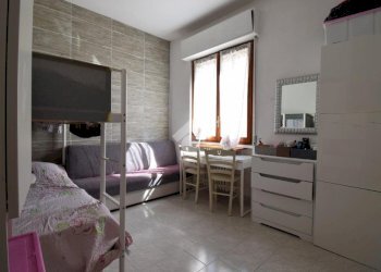 Three-room apartment Via Giuseppe Parini, Rozzano - photo 14