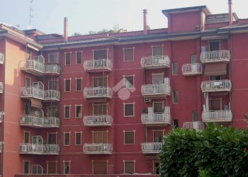Three-room apartment Via Giuseppe Parini, Rozzano - photo 19
