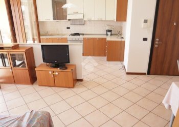 Two-room apartment Via delle Gardenie, Paderno Dugnano - photo 4