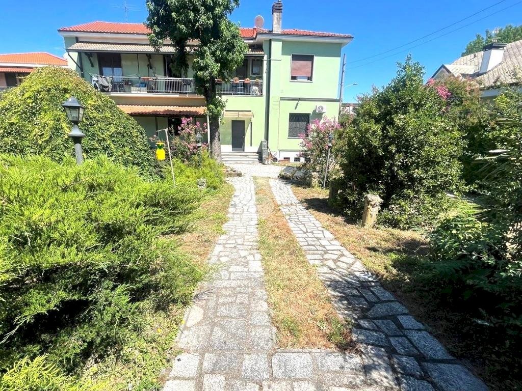 Casa semi indipendente Via Adua, Arconate - foto 1