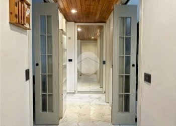 Two-room apartment Via Giovanni Pascoli, Cesano Boscone - photo 3