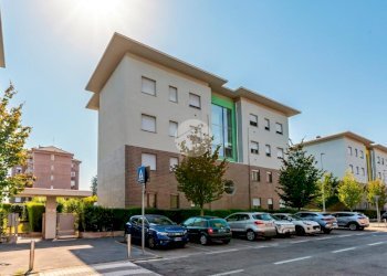 Three-room apartment Via San Martino, Settimo Milanese - photo 1