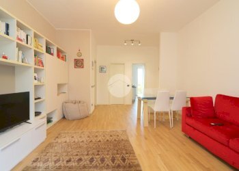 Three-room apartment Via Tacito, Rho - photo 1
