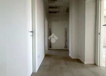 Three-room apartment Via Giacomo Matteotti, Rescaldina - photo 15