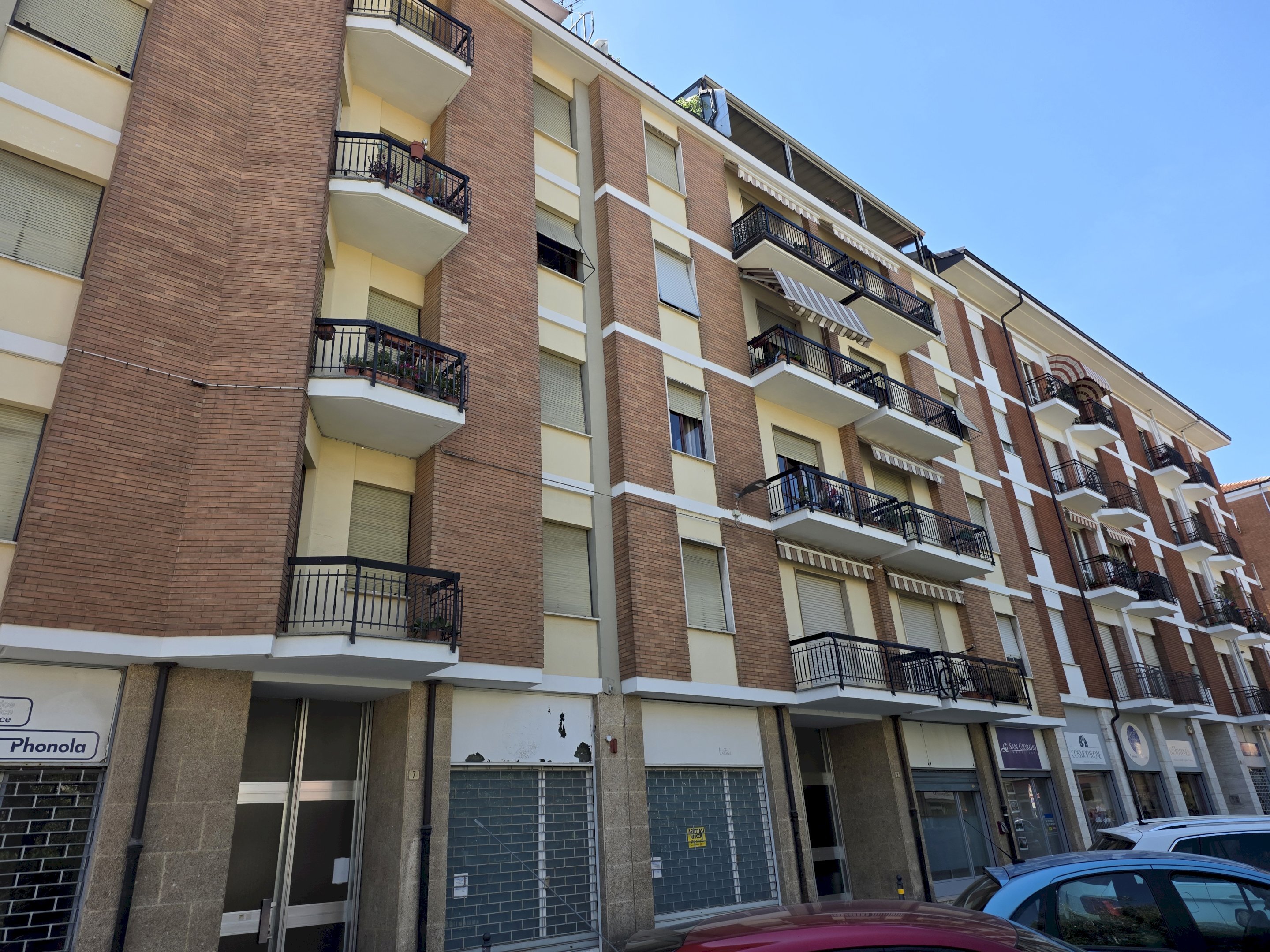 Facciata - Bilocale Via Giacinto Castellani, 9, Cuneo (zona Centro) - foto 1