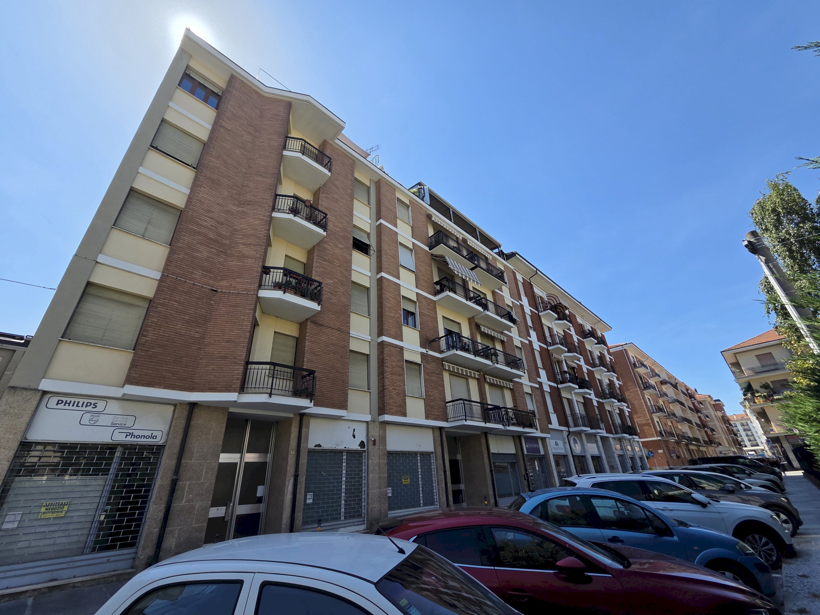 Facciata - Bilocale Via Giacinto Castellani, 9, Cuneo (zona Centro) - foto 2