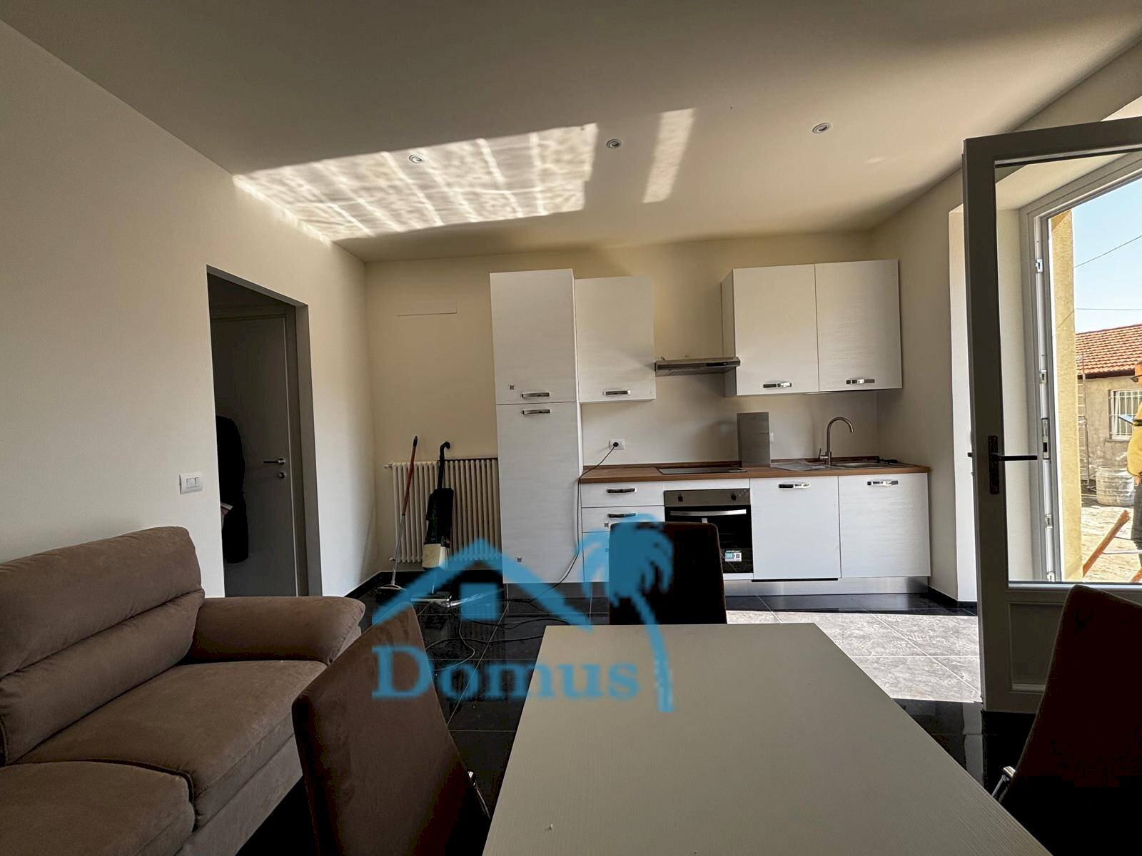 Two-room apartment Via Vigone, 118, Pinerolo - photo 1