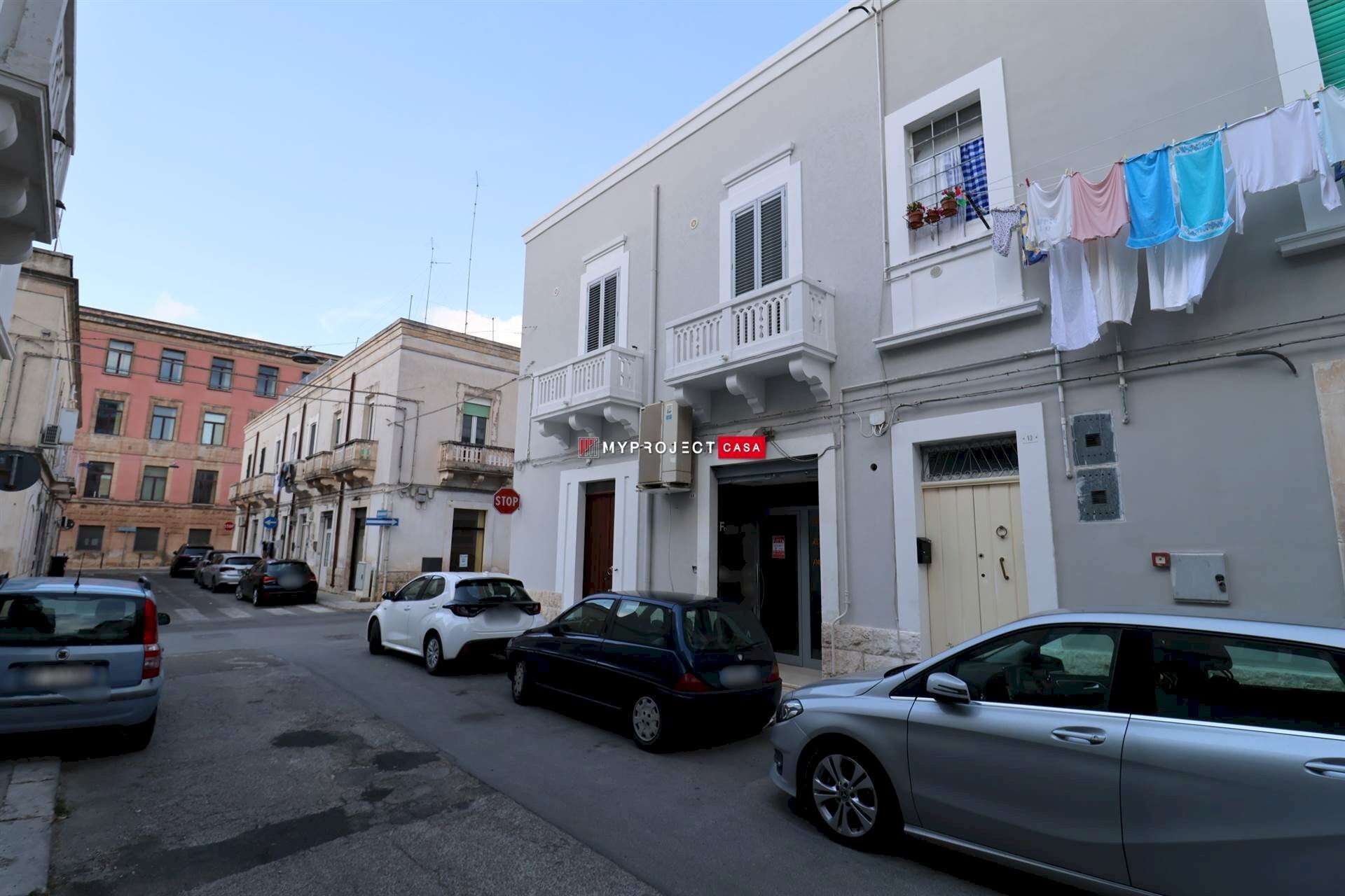 Shop Via Francesco Caroli, Martina Franca - photo 1