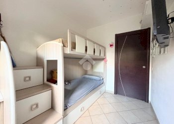 Four-room apartment Via Umberto Saba, La Loggia - photo 28