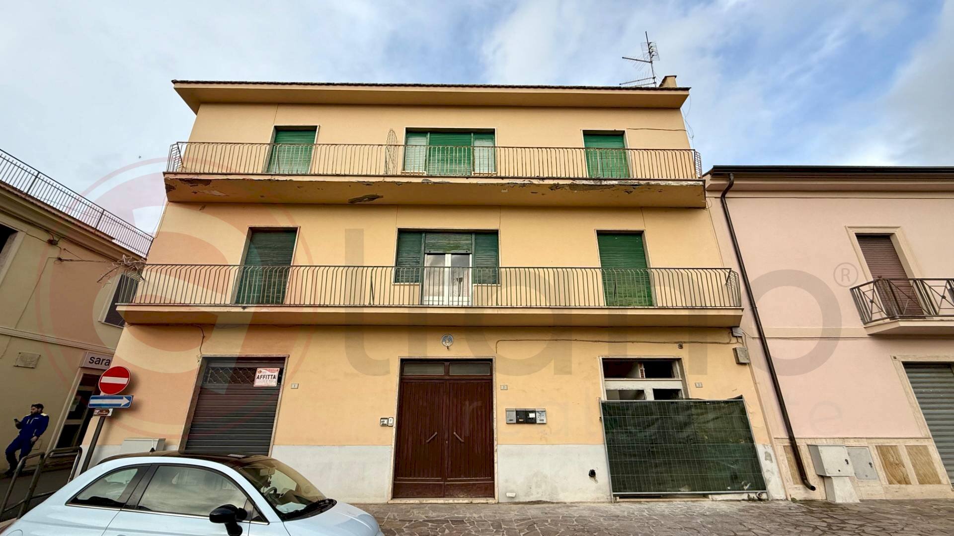 Apartment Piazza San Tommaso di Aquino, Aquino - photo 2