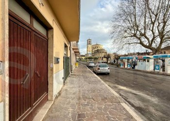 Appartamento Piazza San Tommaso di Aquino, Aquino - foto 6