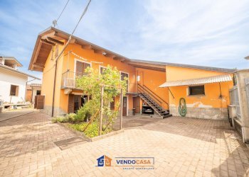 Casa indipendente Bagnolo Piemonte - foto 2