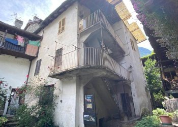 Casa semi indipendente Via Vareynaz 12, Hone - foto 1