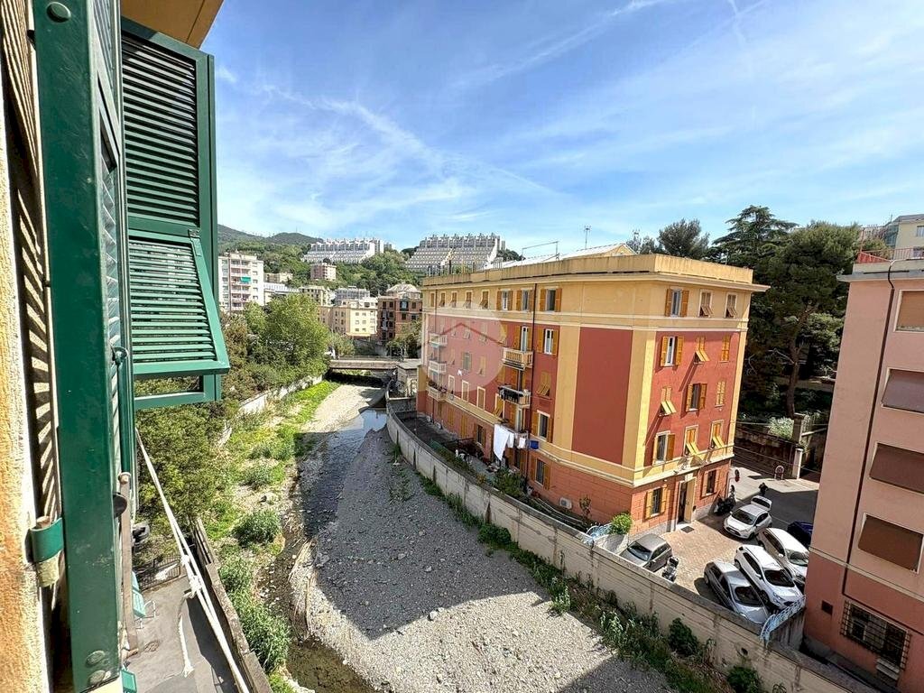 Quadrilocale Via Maria Santissima Ausiliatrice, Genova (zona Prà) - foto 1