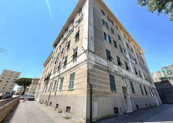 Quadrilocale Via Maria Santissima Ausiliatrice, Genova (zona Prà) - foto 2