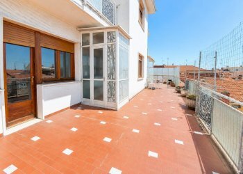 Four-room apartment Valenza - photo 1