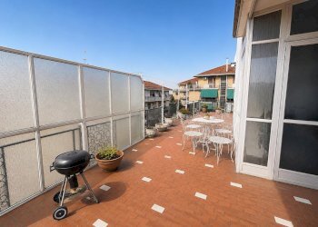 Four-room apartment Valenza - photo 2