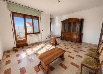 Four-room apartment Valenza - photo 4