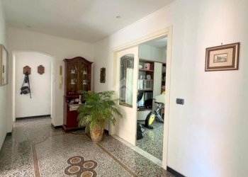 Four-room apartment Via Ettore Vernazza, Cogoleto - photo 2