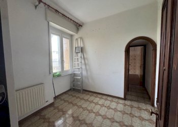 Trilocale Genova (zona Sampierdarena) - foto 1