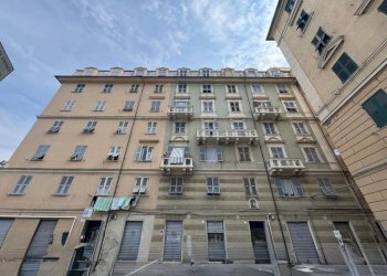 Three-room apartment Genova (neighborhood Sampierdarena) - photo 21