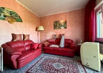 Appartamento Viale Papa Giovanni XXIII, Ivrea - foto 2