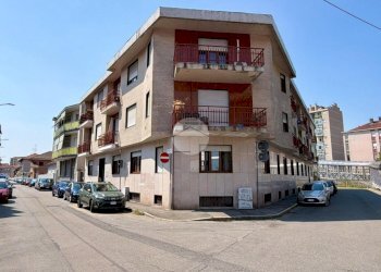 Quadrilocale Via E. Toti, Venaria Reale - foto 1