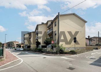 Edificio all\'aperto - Trilocale VIA PAPA GIOVANNI XXIII
10, Cornate d'Adda - foto 29