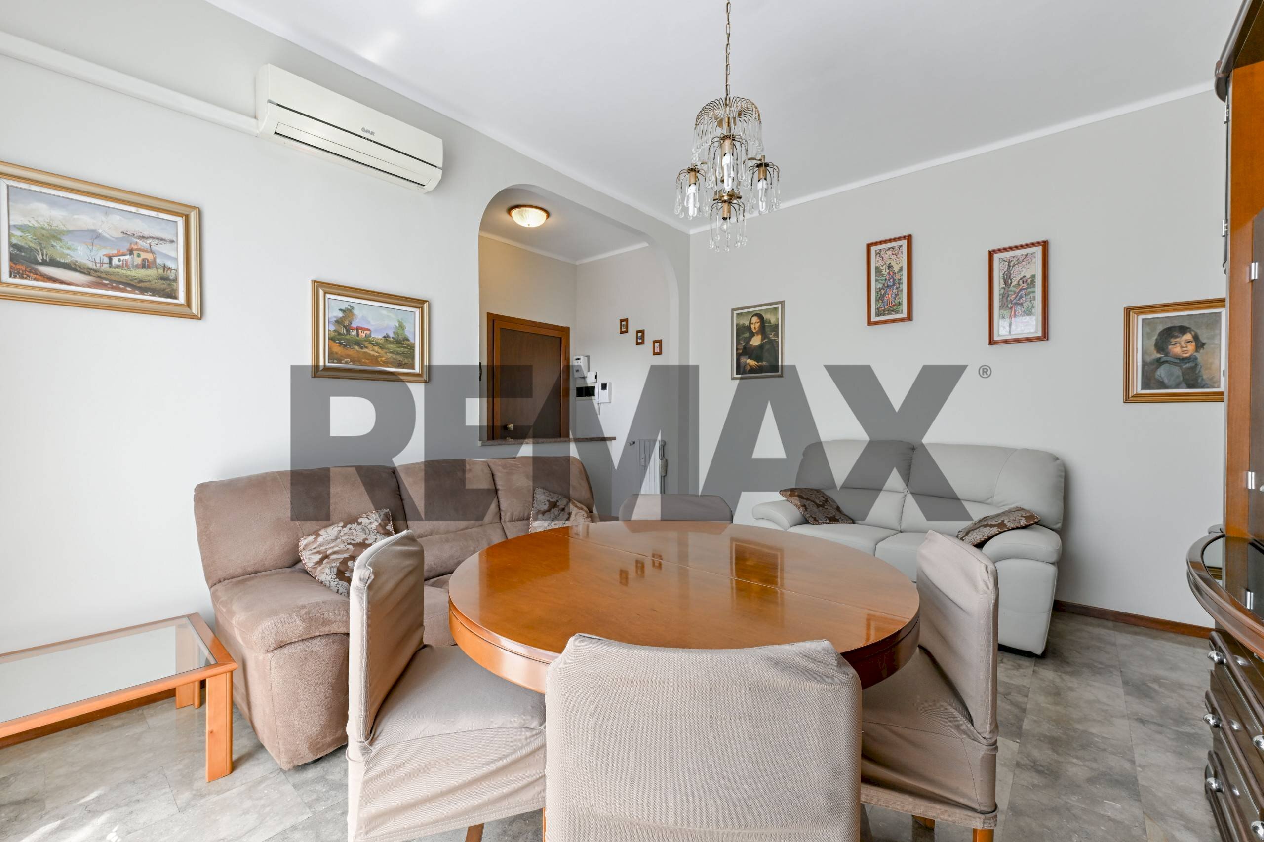 Sala da pranzo - Trilocale via Alcide De Gasperi
81, Rho - foto 3