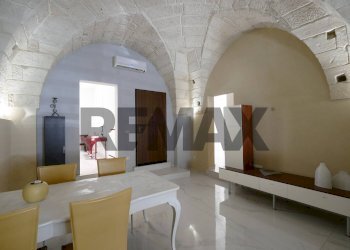 Sala da pranzo - Casa indipendente Via Alfieri
 
19, Carpignano Salentino - foto 6