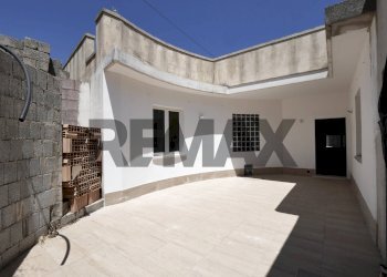 Terrazza - Casa indipendente Via Alfieri
 
19, Carpignano Salentino - foto 11