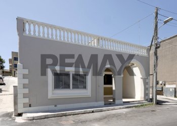 Casa all\'aperto - Casa indipendente Via Alfieri
 
19, Carpignano Salentino - foto 16