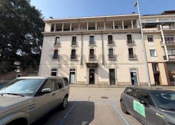Edificio all\'aperto - Attic via cadolini
8, Gallarate - photo 1