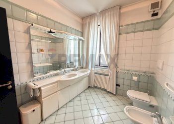 Bagno - Attic via cadolini
8, Gallarate - photo 18