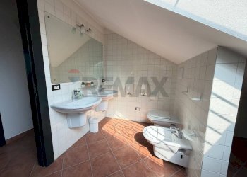 Bagno - Attic via cadolini
8, Gallarate - photo 29