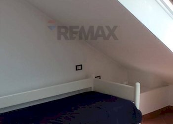 Camera / camera da letto - Attic via cadolini
8, Gallarate - photo 32