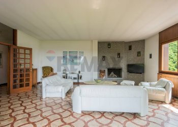 Soggiorno - Villa VIA DE VITTORI
 
1, Saltrio - foto 16
