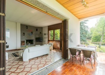 Sala da pranzo - Villa VIA DE VITTORI
 
1, Saltrio - foto 18