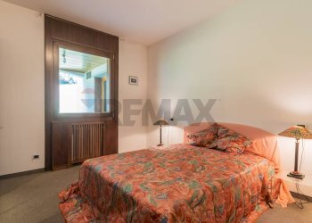 Camera / camera da letto - Villa VIA DE VITTORI
 
1, Saltrio - foto 22